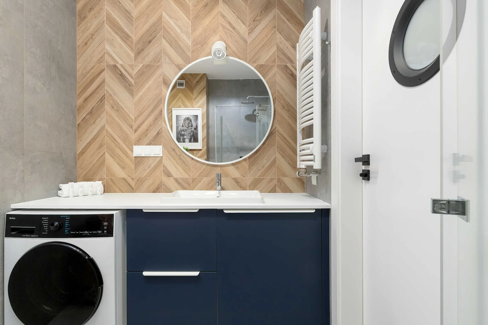 Apartment image