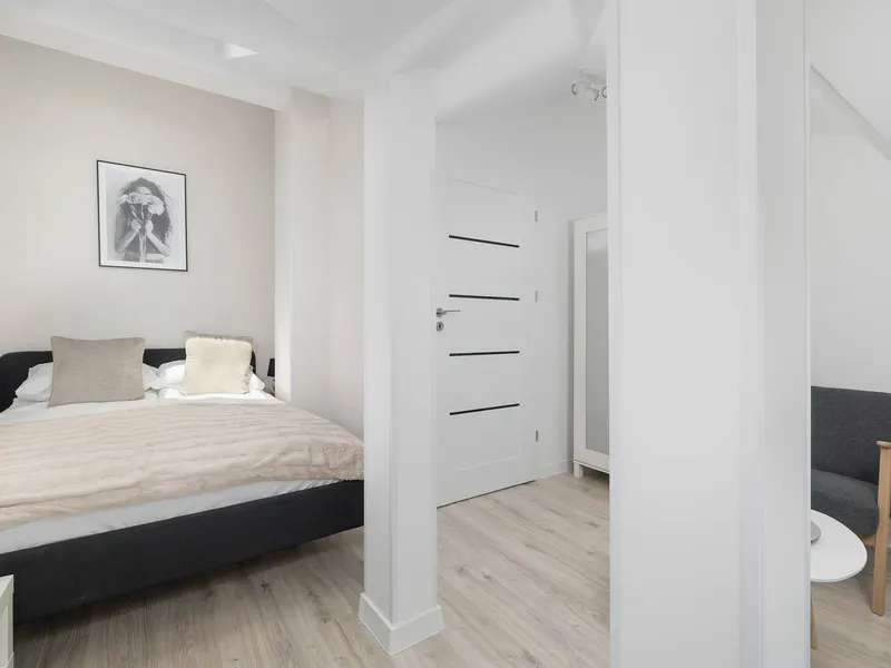 Geräumiges Appartement für 8 Personen | Arbeitsbereich – Foto 2