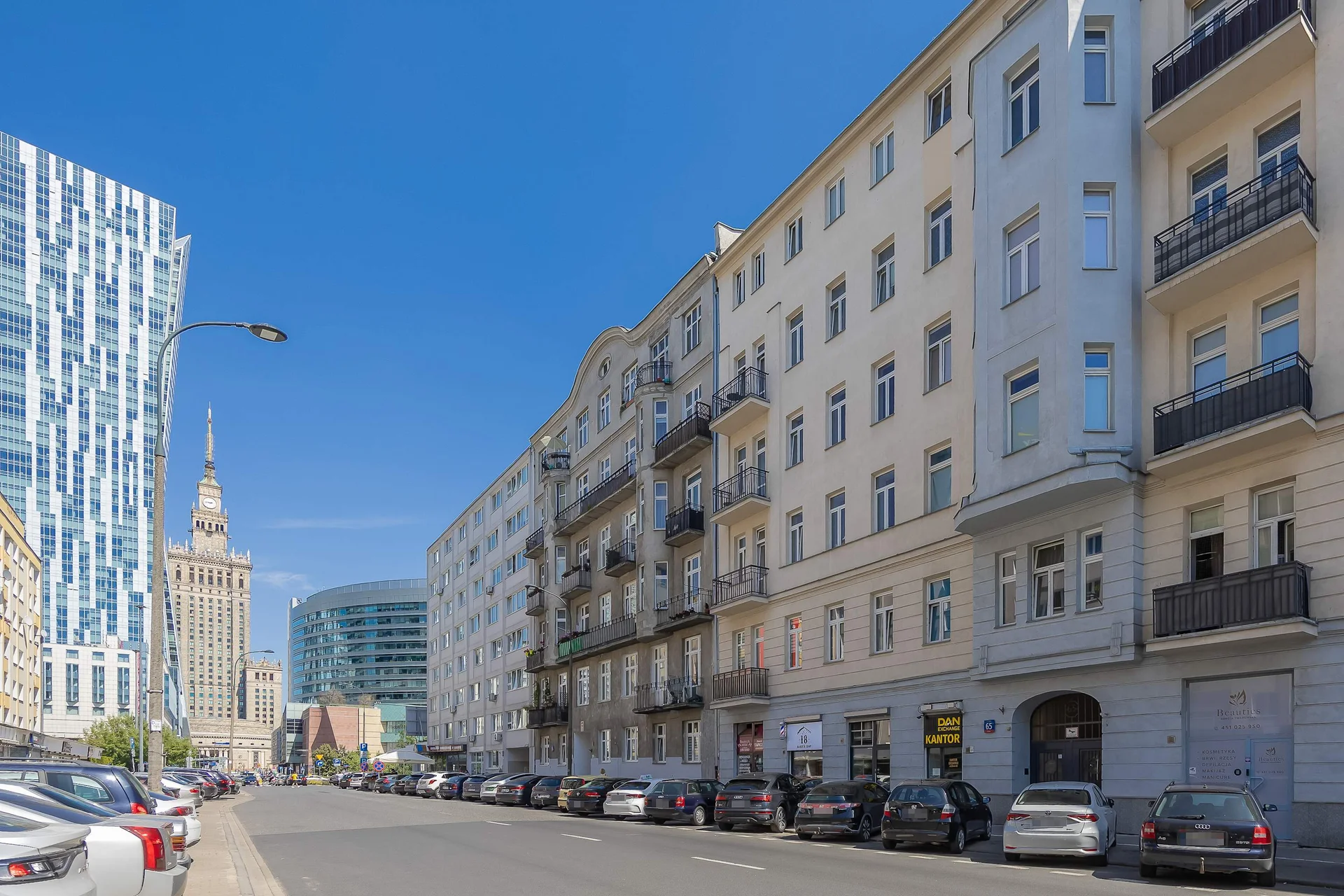 View of the iconic Palace of Culture and Science from the apartment's surroundings.