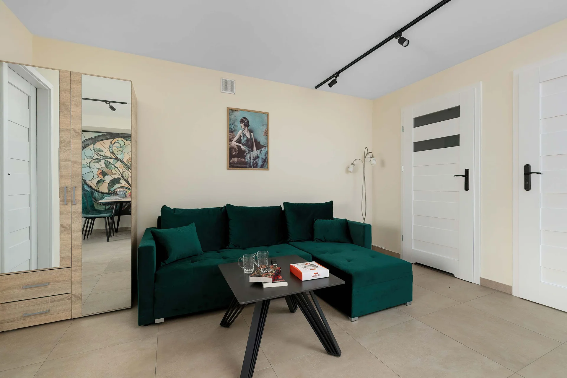 apartment image