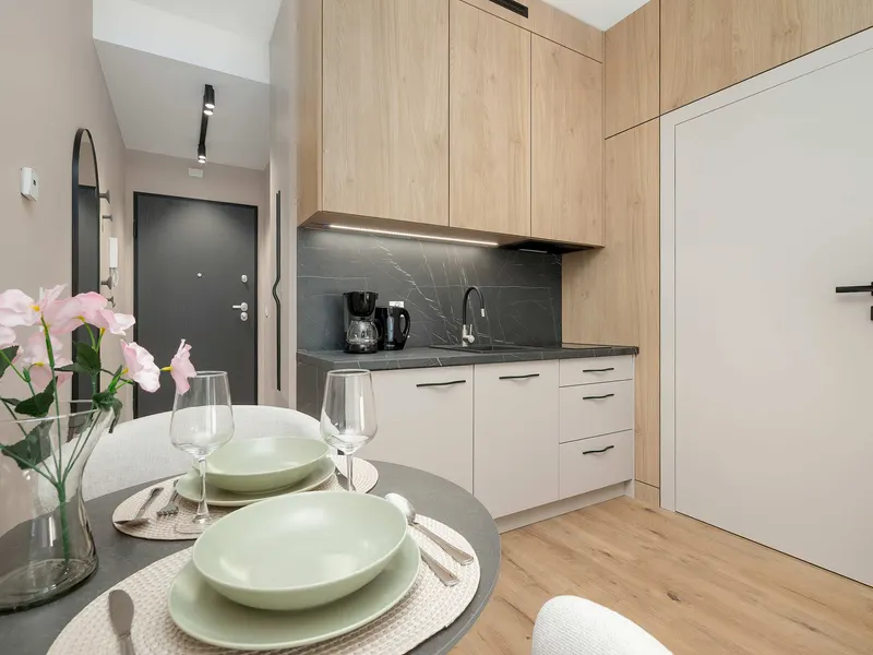 Beiges Appartement Am Fluss | 2 Balkone – Foto 3