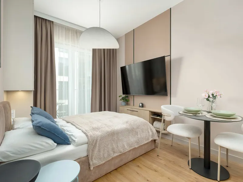 Beiges Appartement Am Fluss | 2 Balkone – Foto 2