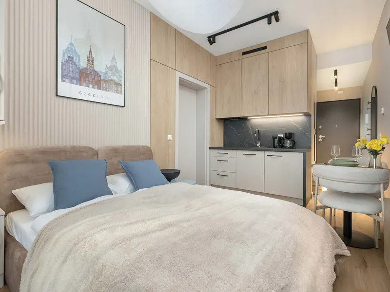 Beiges Appartement Am Fluss | 2 Balkone – Foto 1
