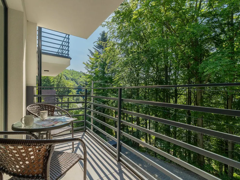 Elegant Apartment | Balcony | 2 Parking Spaces – photo 3