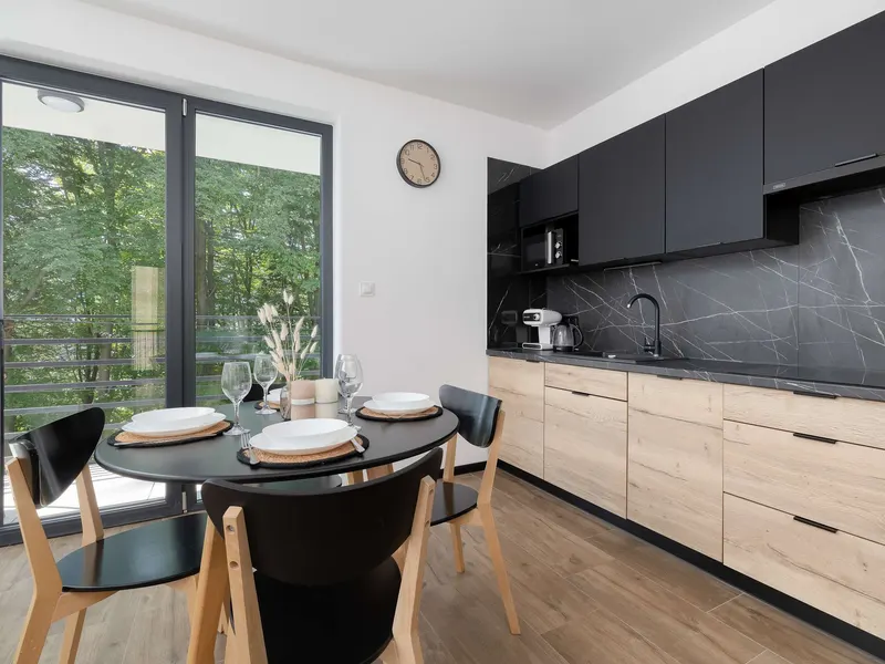 Elegant Apartment | Balcony | 2 Parking Spaces – photo 4