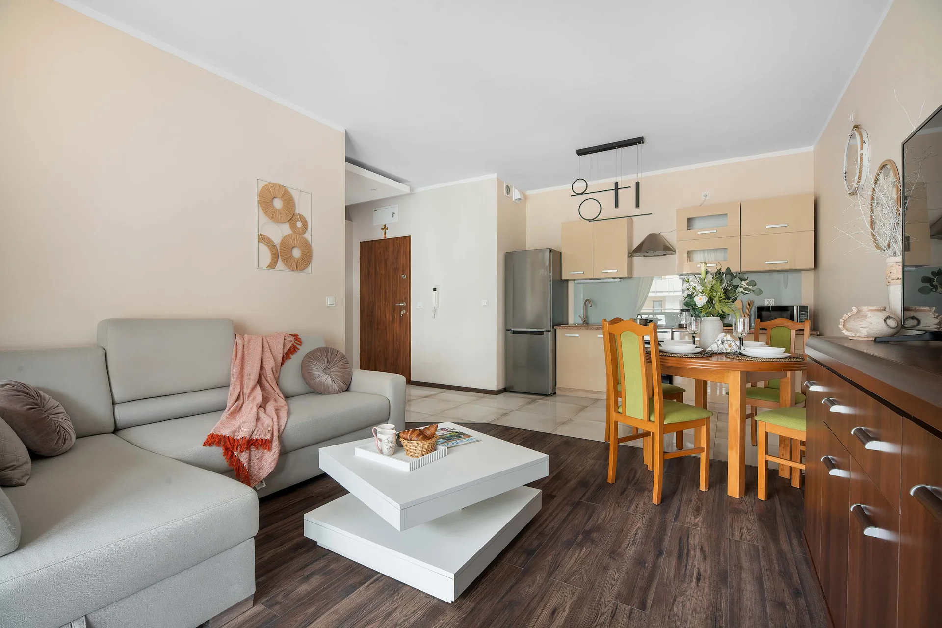 Apartment image