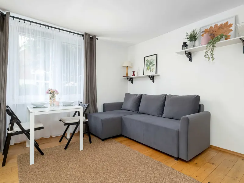 Bright Studio in Center | Desk | Close to the Park – photo 1