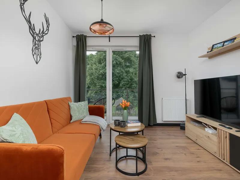 Stylish Apartment with a Balcony | Parking | Close to the Mountains – photo 1