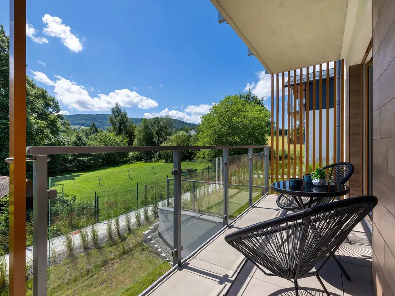 Stylish Apartment with a Balcony | Parking | Close to the Mountains – photo 3