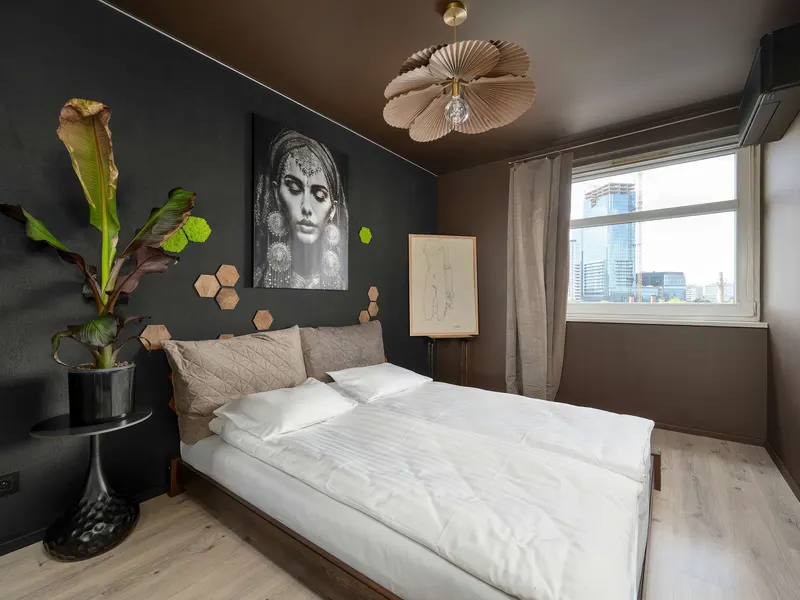 Stylowy Apartament z Wanną i Balkonem | Centrum – zdjęcie 1