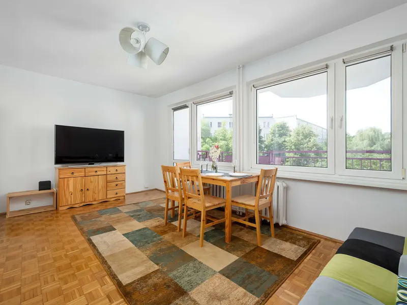Przestronny Apartament dla Przyjaciół | Balkon & Miejsce do Pracy – zdjęcie 5