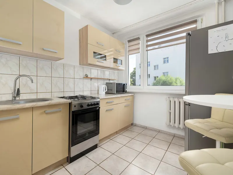 Przestronny Apartament dla Przyjaciół | Balkon & Miejsce do Pracy – zdjęcie 2