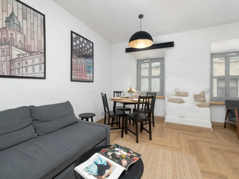 Zweistöckiges Appartement im Stadtzentrum | Klimaanlage | Schreibtisch | Haustiere erlaubt – Foto 1
