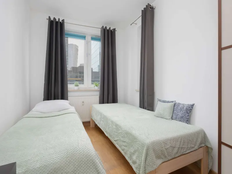 Spacious Apartment with Balcony | Workspace | Close to the Center – photo 4