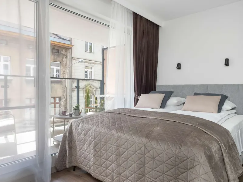 Cozy Studio with a Balcony Air Conditioning Downtown – photo 1