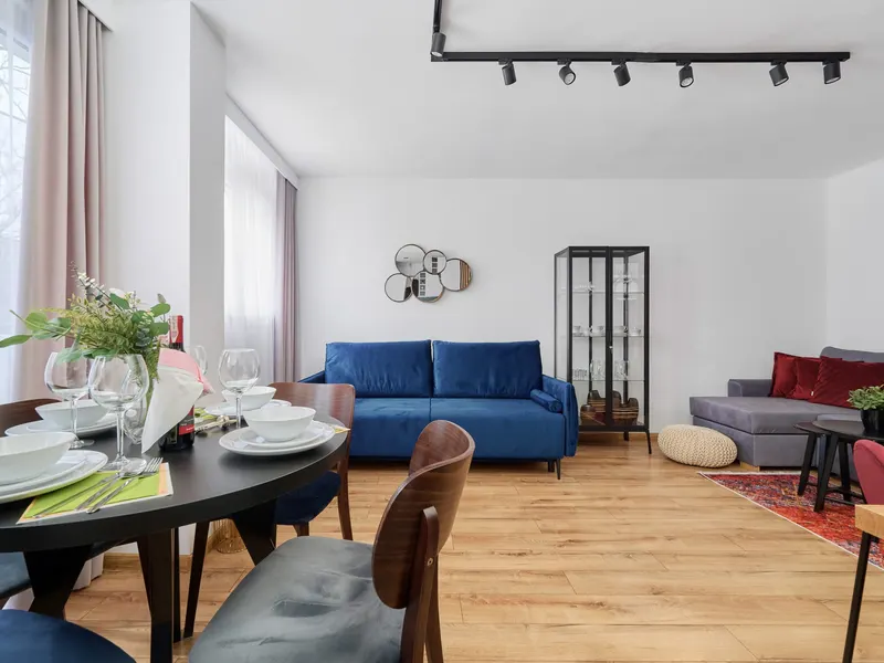 Przytulny Apartament w Centrum | Miejsce do Pracy | Dla 6 Osób – zdjęcie 1