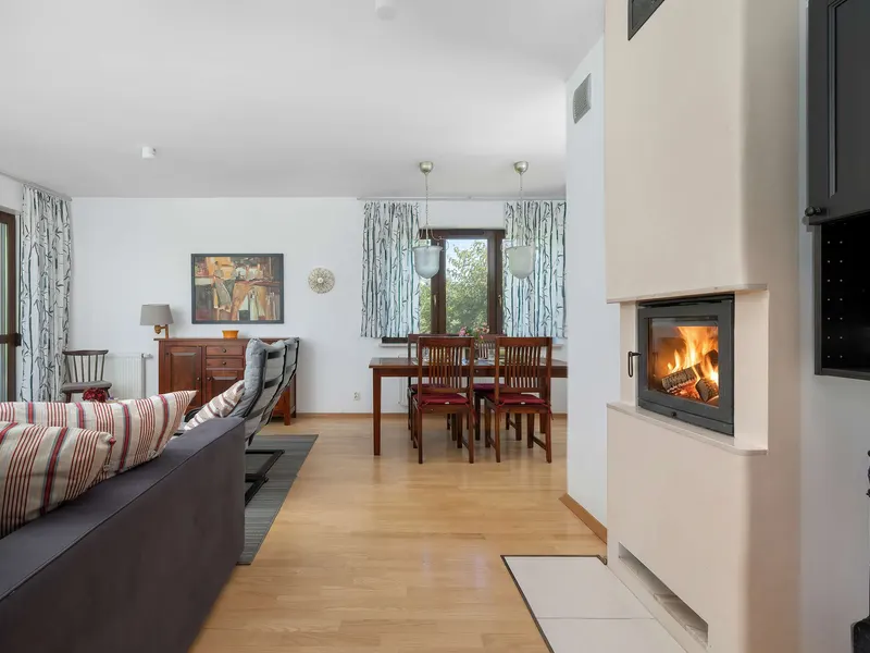 Amber House with Garden | Three Bedrooms, Terrace – photo 5