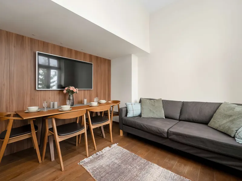 Cozy Apartment near the Market Square by Noclegi Renters – photo 5