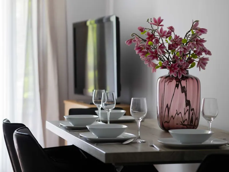 Comfortable Apartment with a Balcony Near the Airport – photo 4