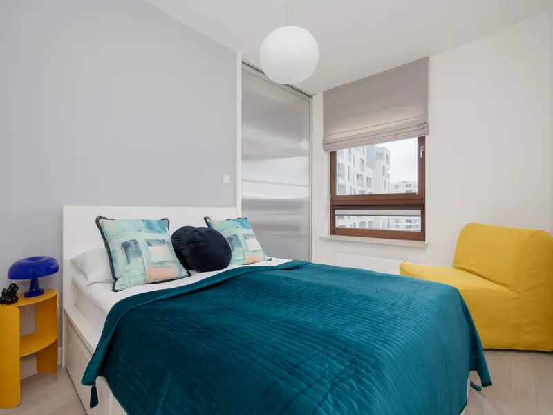 Geräumiges Appartement mit Balkon | Parkplatz | Blick auf die Stadt | Klimaanlage – Foto 2