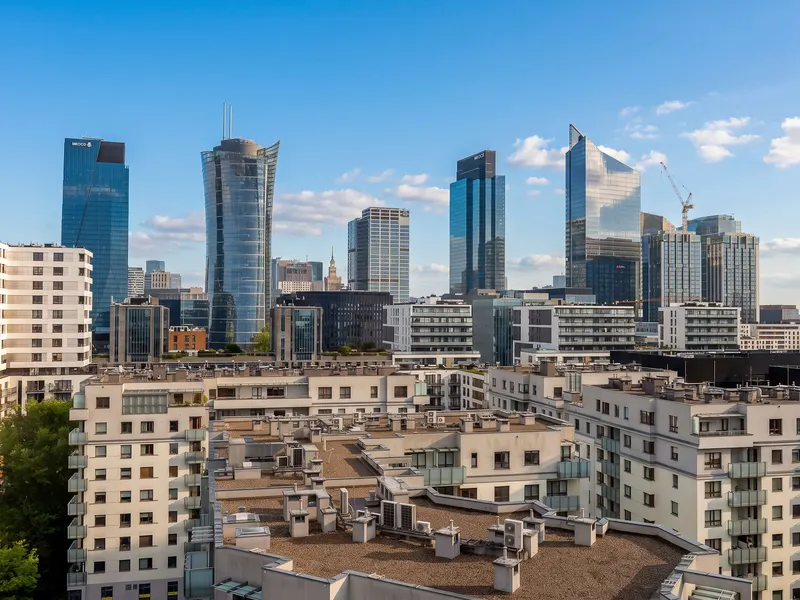 Geräumiges Appartement mit Balkon | Parkplatz | Blick auf die Stadt | Klimaanlage – Foto 4