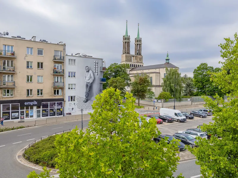 Przytulny Apartament z Biurkiem | Blisko Metra | SmartTV – zdjęcie 3