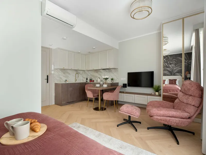 Luxuriöses Studio mit Balkon | Klimaanlage | Dachterrasse – Foto 2
