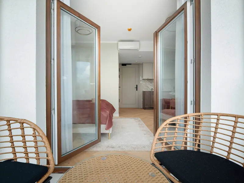 Luxuriöses Studio mit Balkon | Klimaanlage | Dachterrasse – Foto 3