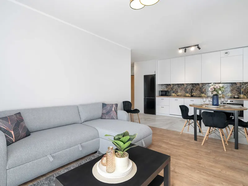 Geräumiges Appartement mit Balkon | Parkplatz | 2 Schlafzimmer – Foto 5