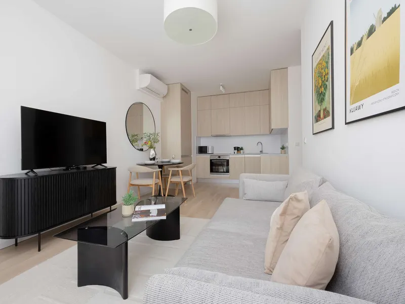 Stylowy Apartament z Balkonem | Widok na Wieżowce – zdjęcie 2
