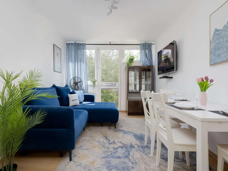 Familien-Appartement im Stadtzentrum | 2 Schlafzimmer | Arbeitsbereich – Foto 4