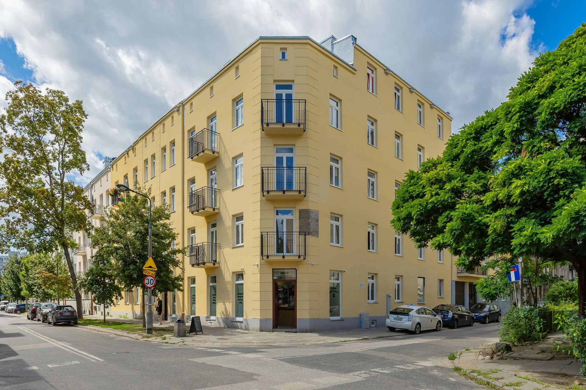 apartment image