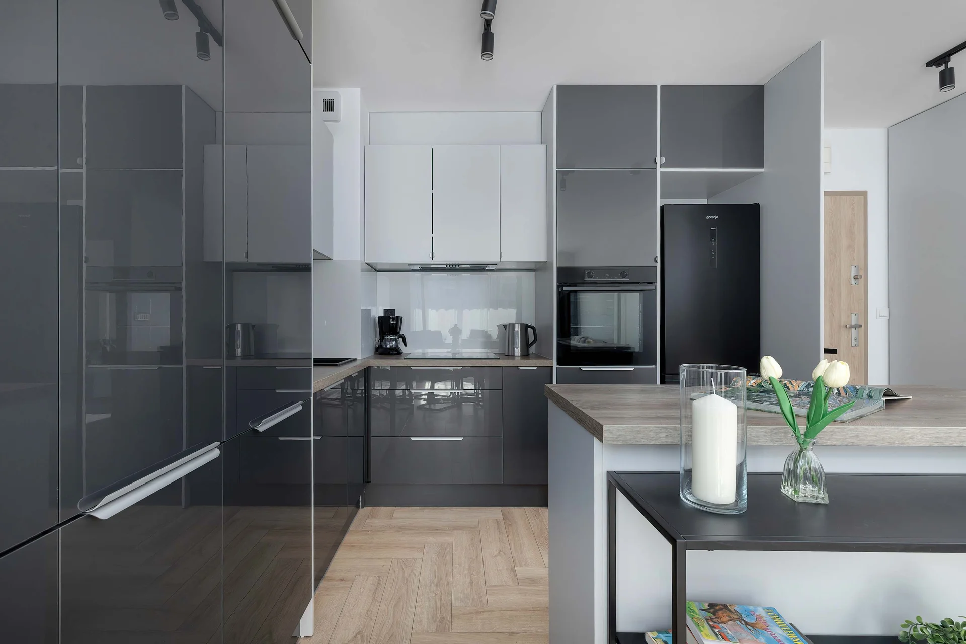 Apartment image