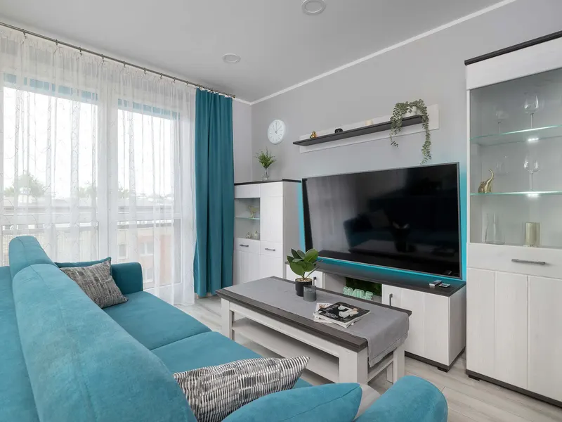 Geräumiges Appartement mit Klimaanlage | Schreibtisch | Balkon – Foto 5