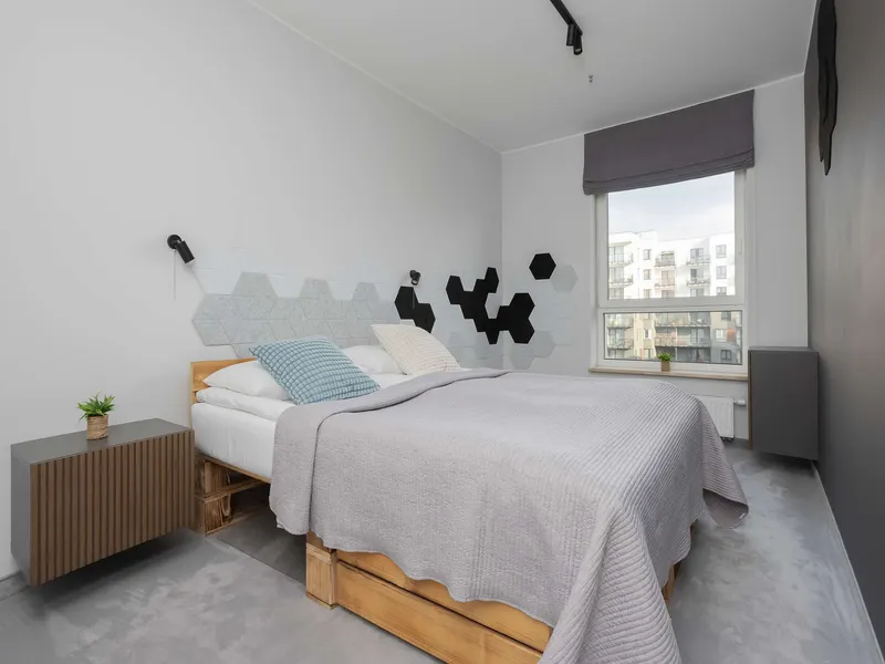 Geräumige Wohnung mit Balkon | Parkplatz | Klimaanlage – Foto 2