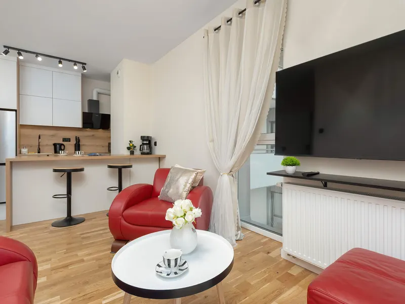 Ein einzigartiges Appartement mit Loggie | Ein Aufenthalt im Stadtzentrum | In der Nähe des Flusses – Foto 5