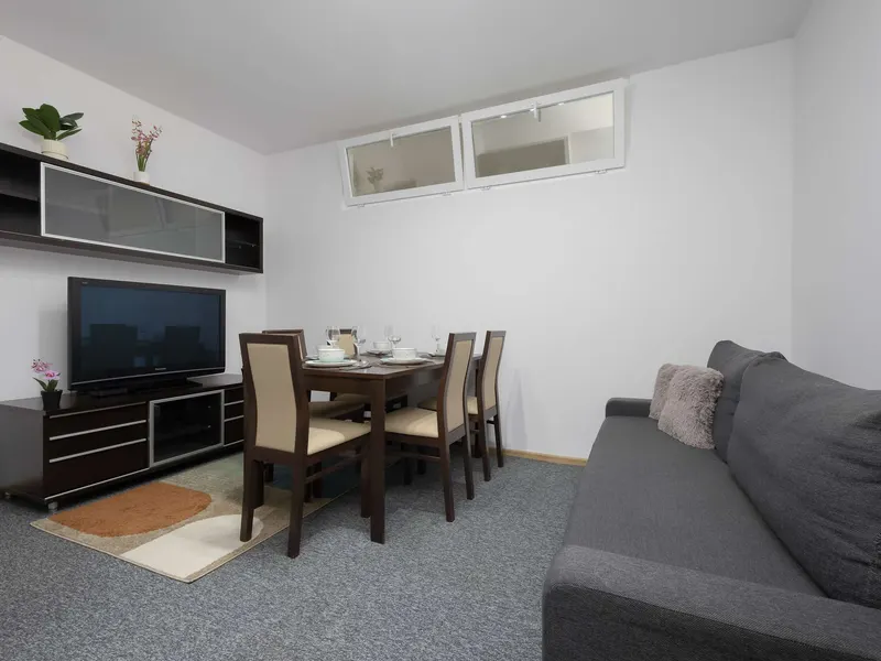 Familienapartment mit Balkon | 2 Schlafzimmer – Foto 1