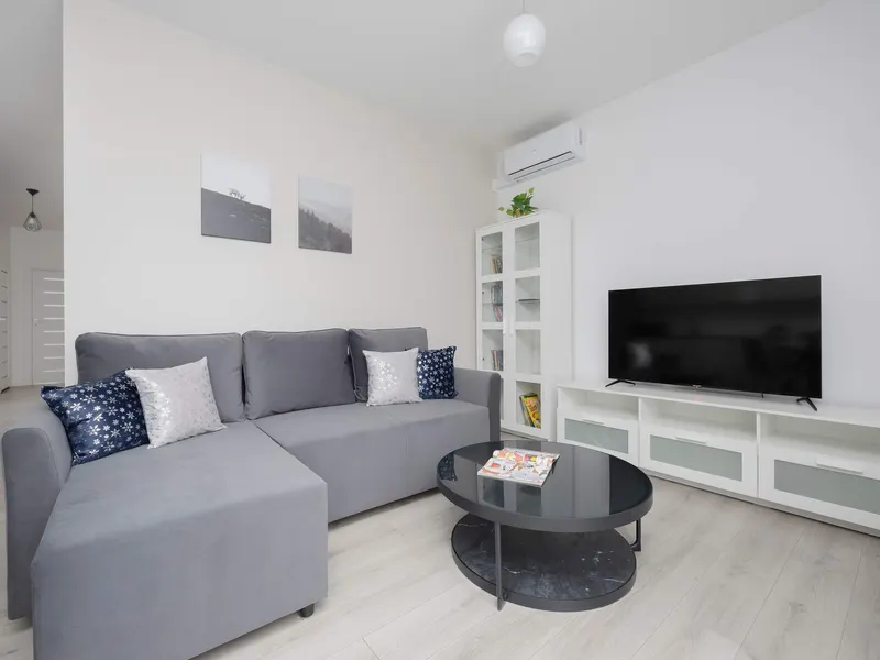 Przestronny Apartament | 4 Sypialnie | Klimatyzacja | Parking – zdjęcie 1