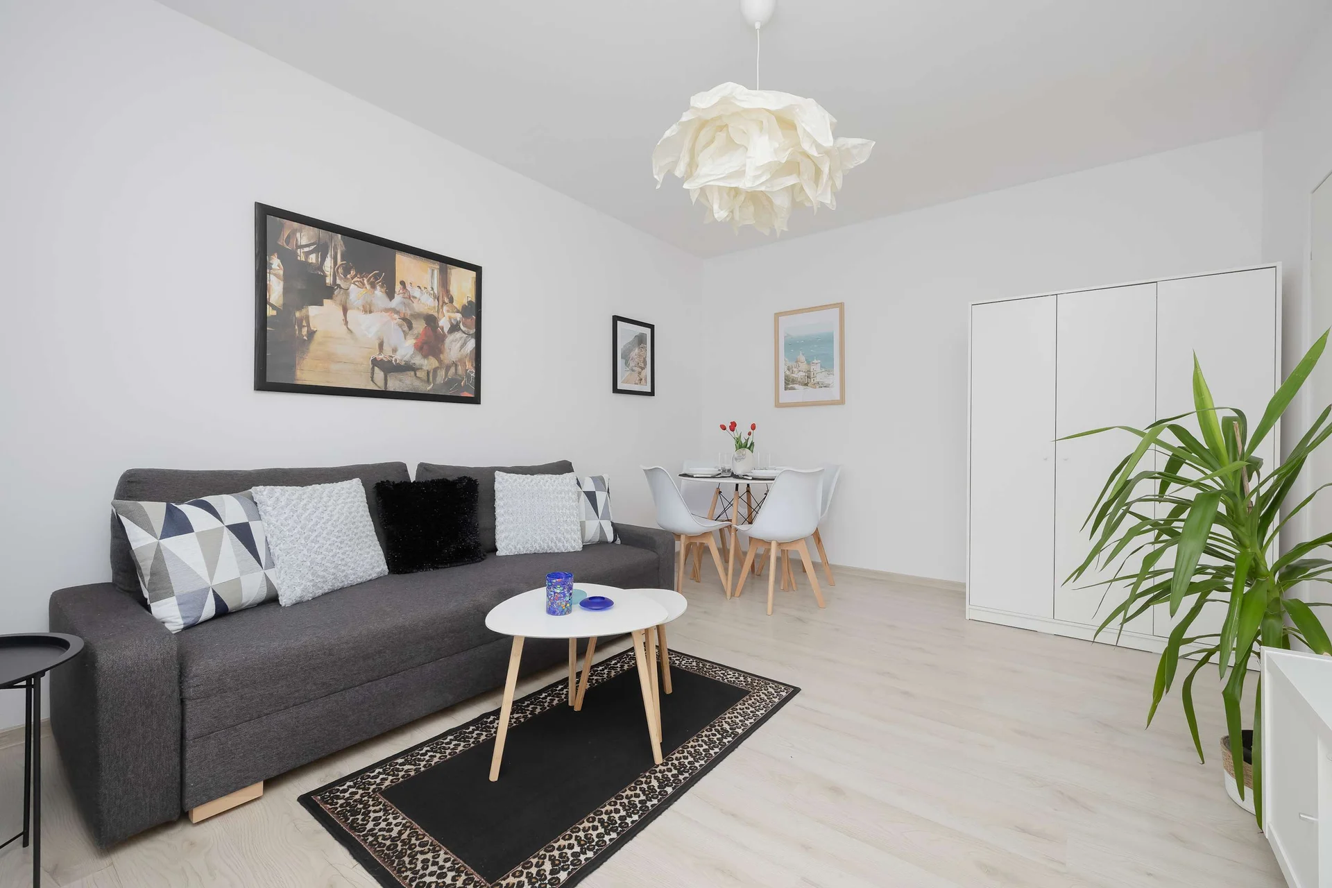 Apartment image