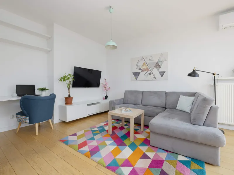 Klimatisiertes Appartement | Parkplatz | Warschauer Stadtteil Wola – Foto 2