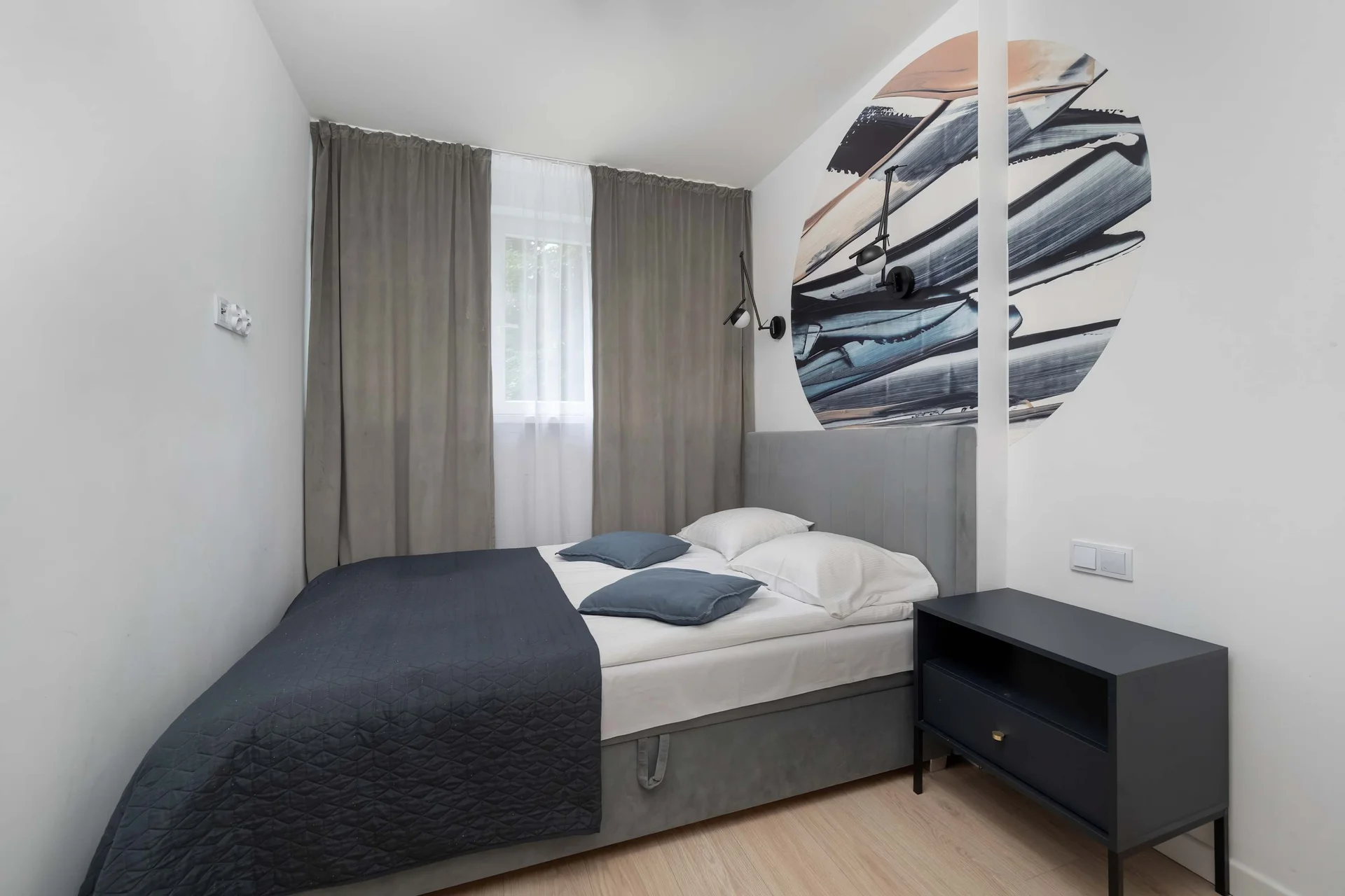 Apartment image