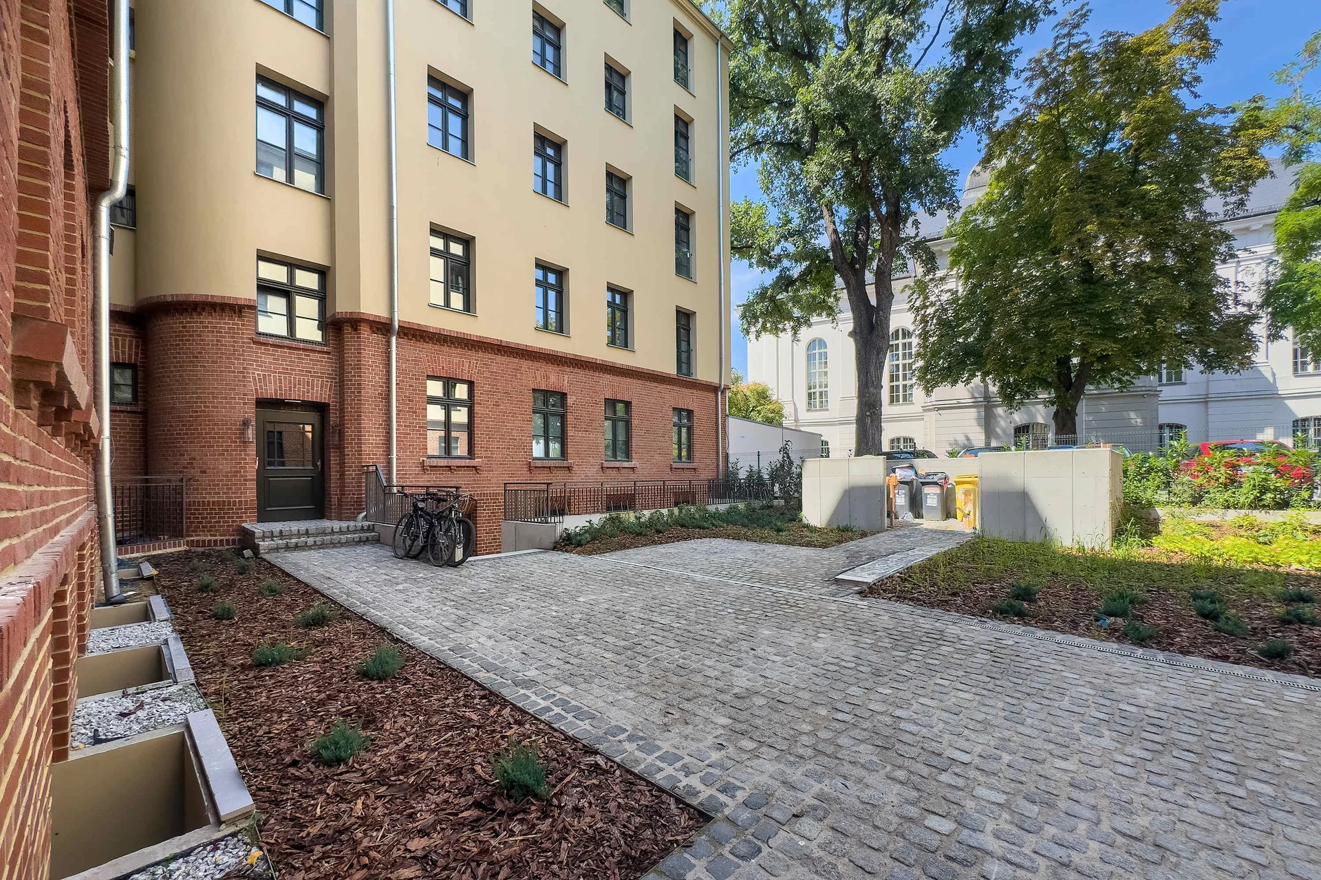 Apartment image