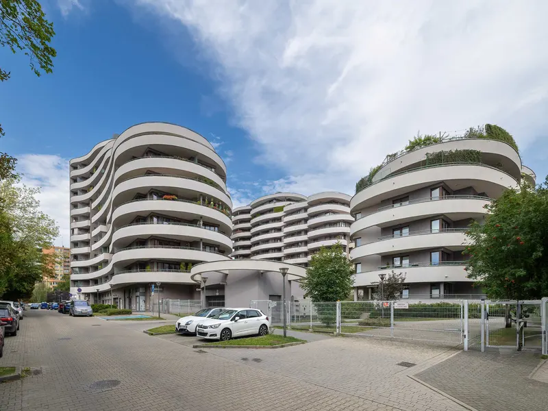 Modern Apartment with a Desk | Near the Water Park – photo 5