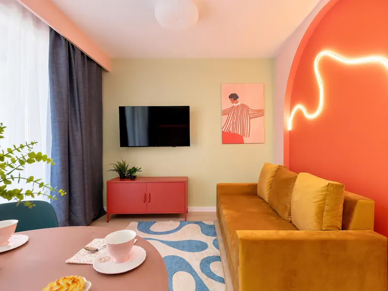 Colourful Apartment with a Balcony | Parking | Close to the Sea – photo 1