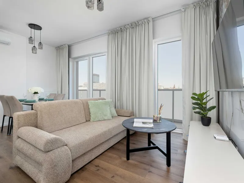 Jasny & Stylowy Apartament z Balkonem | Parking | Miejsce do Pracy – zdjęcie 1