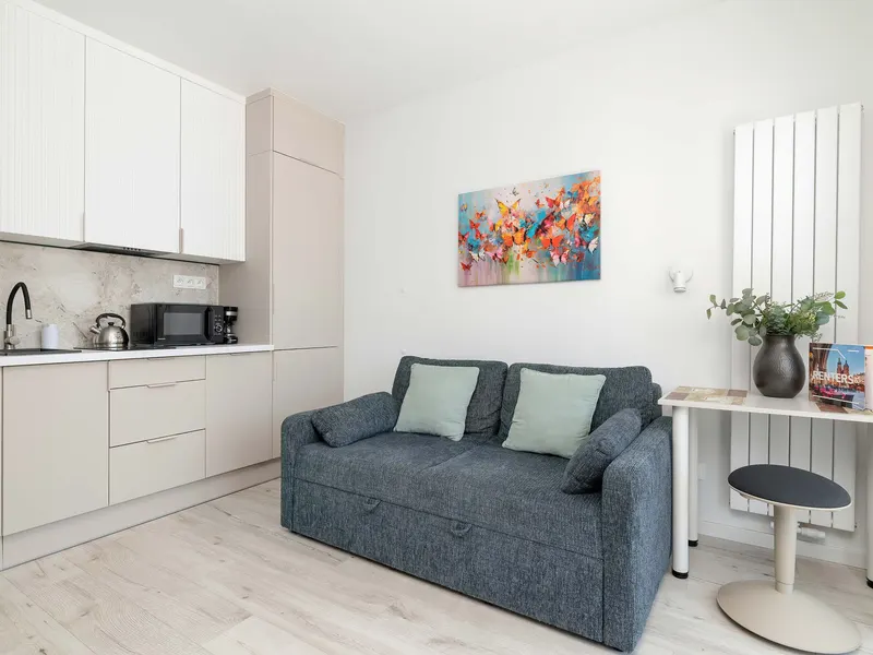 Nowoczesny Apartament z Balkonem | Biurko | Parking – zdjęcie 1