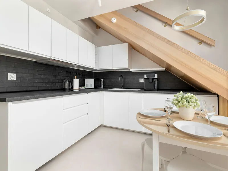 Geräumiges 2-Zimmer-Appartement | Klimaanlage | Stadtzentrum – Foto 5