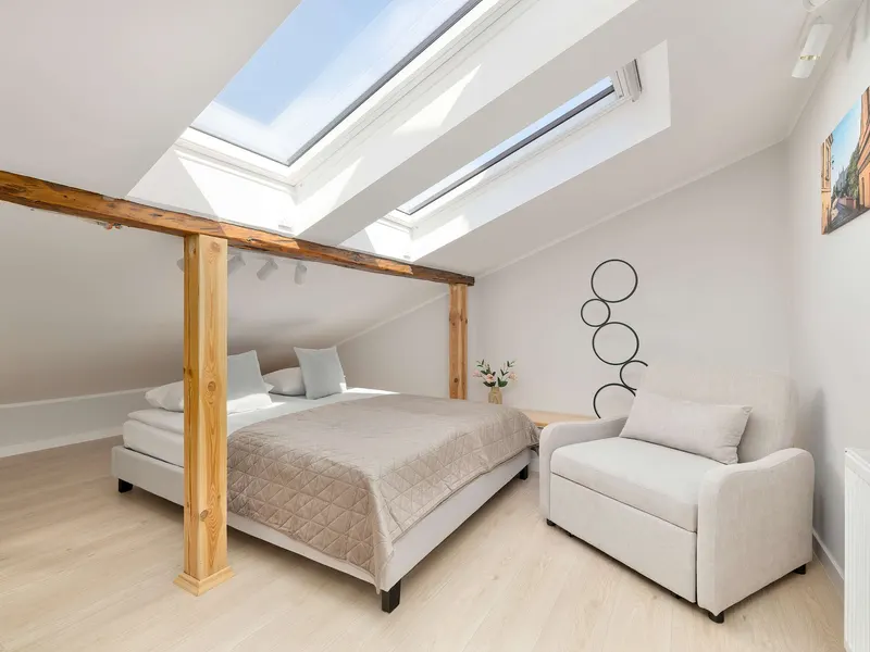 Geräumiges 2-Zimmer-Appartement | Klimaanlage | Stadtzentrum – Foto 2