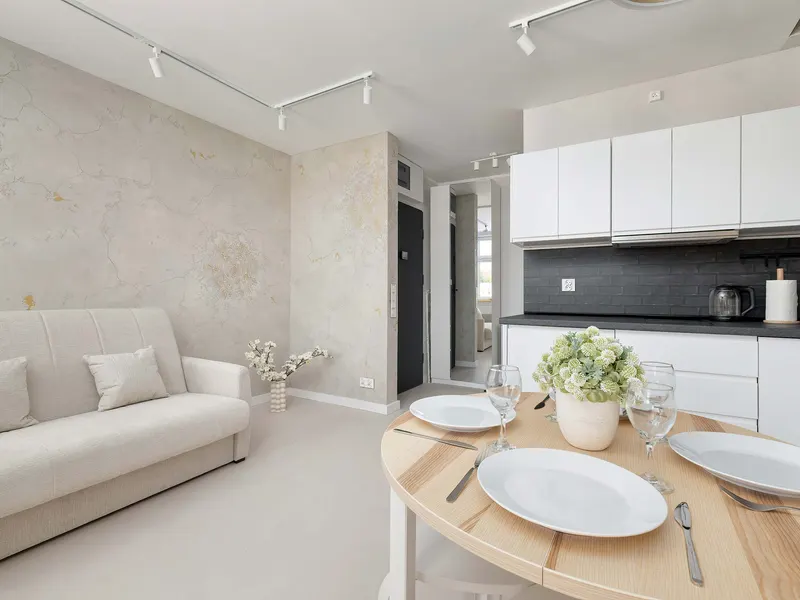 Geräumiges 2-Zimmer-Appartement | Klimaanlage | Stadtzentrum – Foto 1