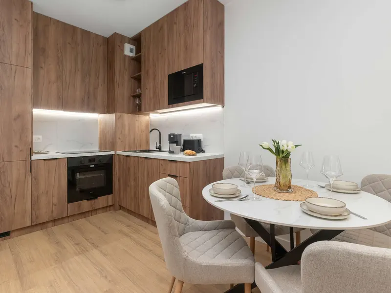 Komfortables Apartment mit Garten | Parkplatz – Foto 4